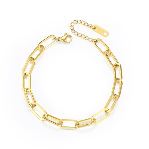 Stylish PVD-plated 14K/18K gold paperclip chain bracelet made of durable stainless steel. Perfect for layering or standalone wear.