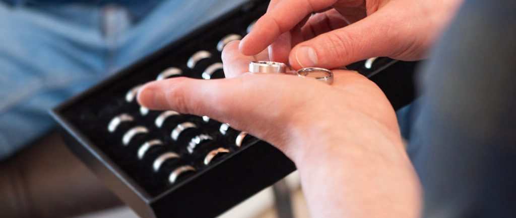 Window Display Brass Dummy Rings